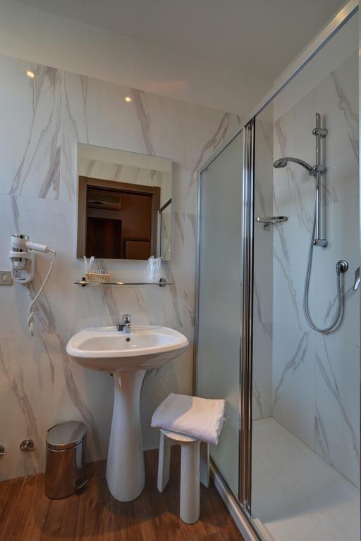 Hotel Universo